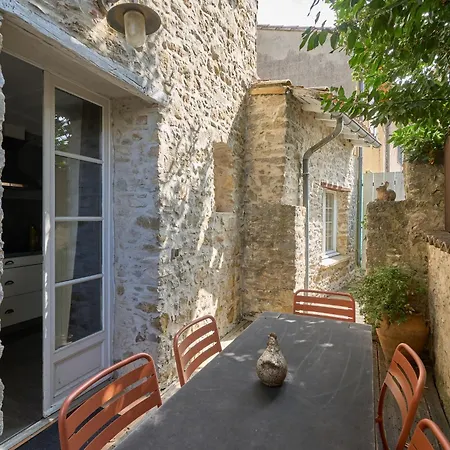 Casa Royal Direct View To The 